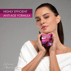 Texture riche de la crème anti-âge Gerovital H3 Evolution prête à hydrater profondément