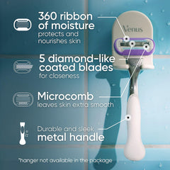 Gillette Venus Deluxe Smooth Platinum avec cinq lames pour un rasage plus proche.