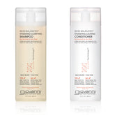 Shampoing GIOVANNI 50:50 en flacon, clarifie et hydrate les cheveux.