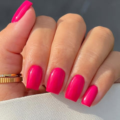 GLAMERMAID colle incluse pour une application facile et propre