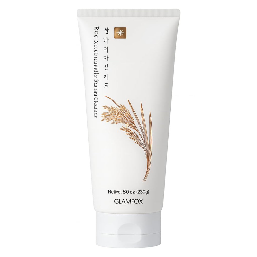 Glamfox Mousse nettoyante au riz et niacinamide — flacon montrant hydratation et éclat.