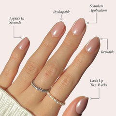 Glamnetic Pinch Me — ongles courts et ovales, pose sans effort.