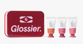 Glossier Fard Nuage Cramoisi : texture gel-crème pour teint frais.