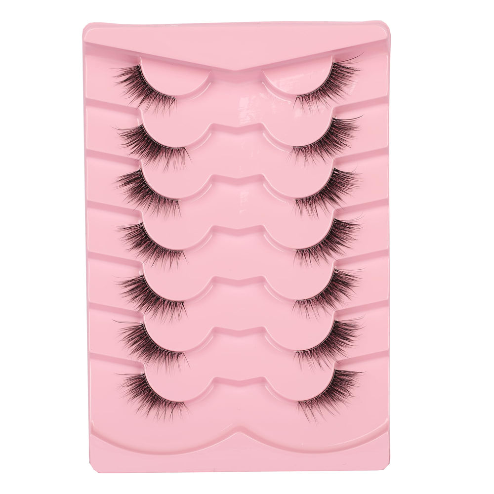 Gmagictobo demi-cils: regard œil-de-chat avec bande claire, précision.
