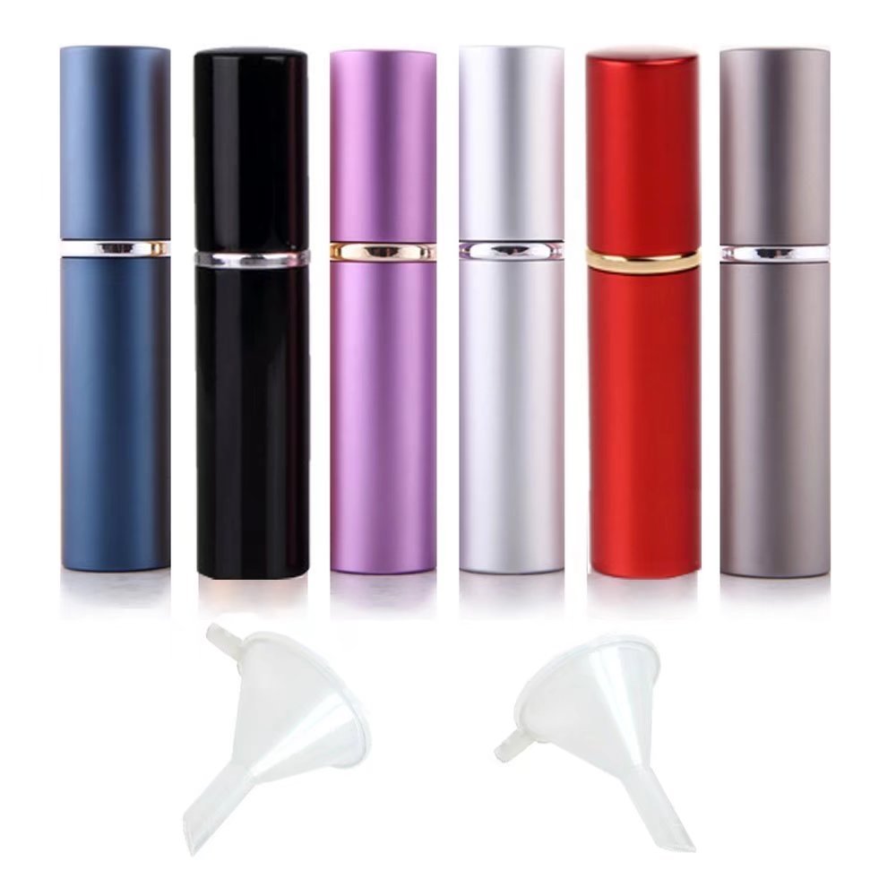 Flacon parfum mini GOLF noir 6 ml, pratique pour voyager.