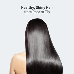 Mousse dense enveloppant les cheveux, facilitant le démêlage avec GROWUS.