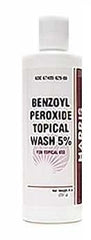 Harris Pharmaceuticals 5% benzoyl peroxide wash bottle for acne-prone skin.