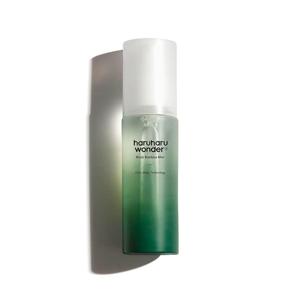 HARUHARU Wonder brume bambou noir rafraîchissante et hydratante pour la peau.