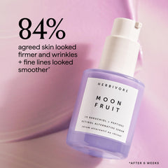 routine nocturne simplifiée avec Moon Fruit Serum pour un teint plus lisse.