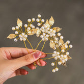 Heread épingle-cheveux perle or fleur, ajout élégant pour mariage.