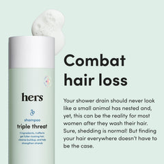 Mousse du Shampoing Hers Triple Threat facilitant le démêlage et donnant de la brillance.
