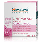 Crème Himalaya Anti-Rides, texture veloutée sur visage, hydratation durable.