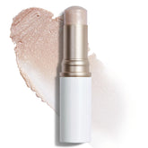 HINCE True Dimension Radiance Balm offre l’effet verre-peau pour un rayonnement subtil.