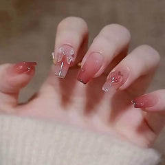 Ongles pressés Hkanlre papillon rose dégradé pour un look frais et élégant.