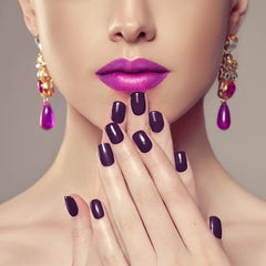 Honoson ongles faux court rond pour un look sobre et élégant.
