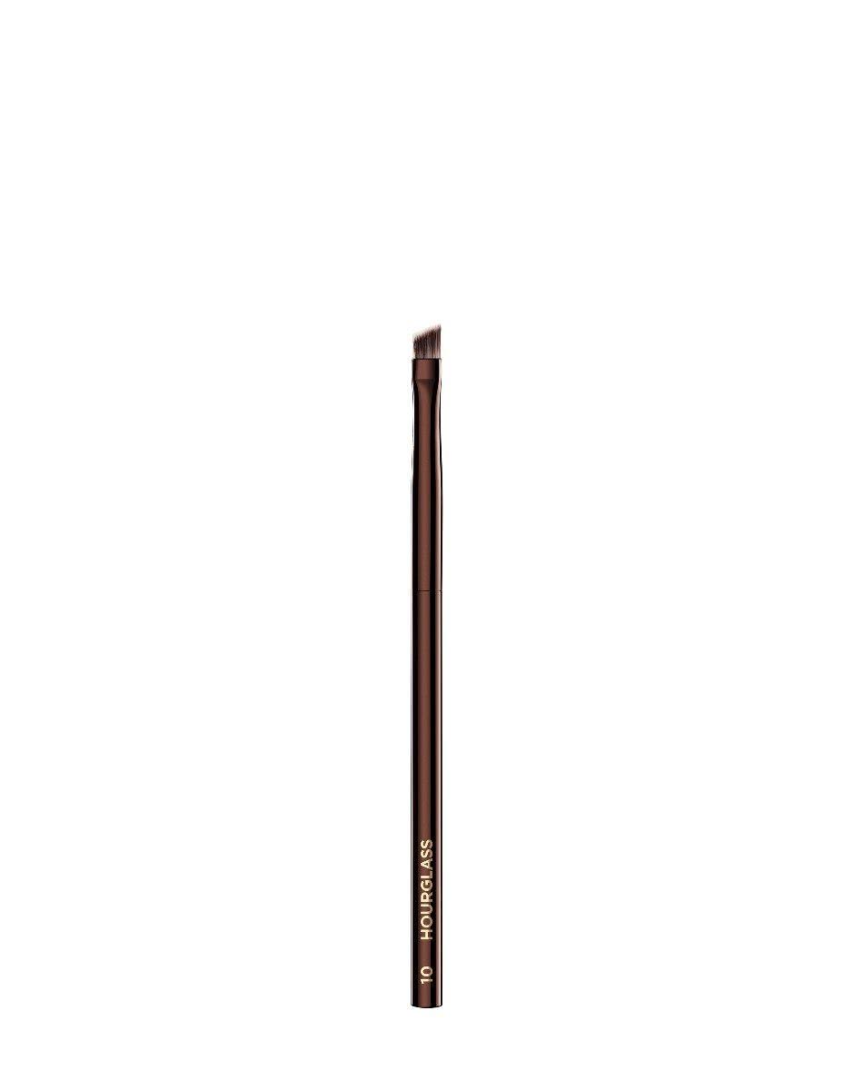 Pinceau Hourglass n°10 ligne-anglée pour un trait précis du regard.
