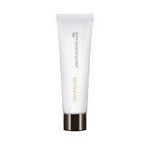 Hourglass Veil Primer Minéral, texture nuageuse et soyeuse pour une peau lisse et prête au maquillage