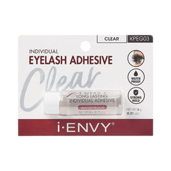 Bouteille claire i-ENVY adhésif cils, adhérence rapide pour cils parfaitement définis.