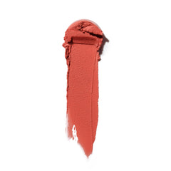ILIA Multi-Stick Watermelon sur lèvres et joues pour une touche fraîche.