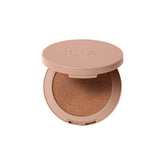 ILIA Sunshift Bronzer flacon : texture fluide qui devient poudre légère.