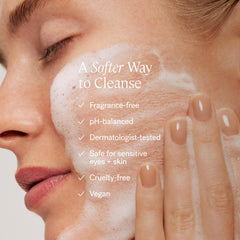 ILIA The Cleanse - mousse douce: sensation veloutée et démaquillage en douceur.
