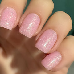 IN.HYPE Sculpting Hard Builder Gel glitter detail emphasizes elegant shimmer in finish