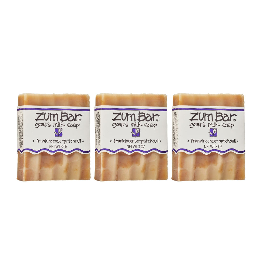 Indigo Wild Zum savon lait chèvre, barre encens-patchouli, nettoie en douceur et réconforte la peau.