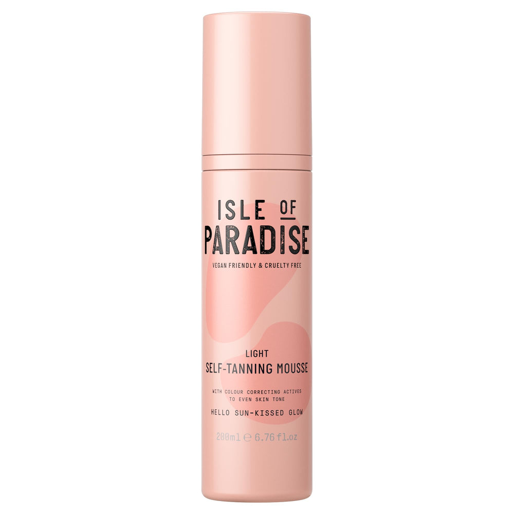 Isle of Paradise : Mousse bronzante, bouteille – couleur guide pour une application naturelle et précise.