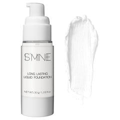 Texture liquide légère facilitant l’application sur le visage et le corps.