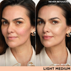 IT Cosmetics CC+ Illumination — Pompe facilitant une application précise et modulable.