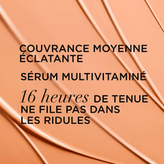 Correcteur Do It All Radiant à couverture moyenne pour un teint naturel.