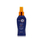 It's a 10 Haircare Miracle Leave-In Plus Keratin, bouteille avec pompe pour une application précise et pratique.