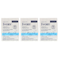 Ivory Savon Original barre 4oz, texture lisse pour une douceur quotidienne.
