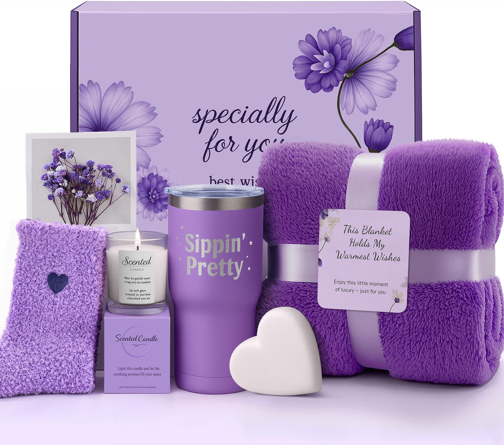 Coffret spa IZZUBIZ avec couverture violette douillette pour des soirées cocooning.