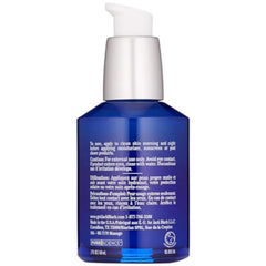 Texture soyeuse du sérum Jack Black pour une absorption rapide.