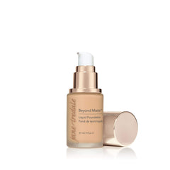 Jane Iredale Beyond Matte: échantillon de teinte pour intégration naturelle.