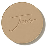 Jane Iredale PurePressed Base Refill Latte dans le compact, couvrance légère et finition mate.