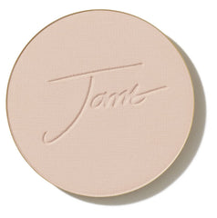 Jane Iredale PurePressed Base Refill teinte beige clair sur peau naturelle