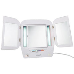 Miroir JERDON tri-volets compact et élégant se replie pour gagner de l'espace.