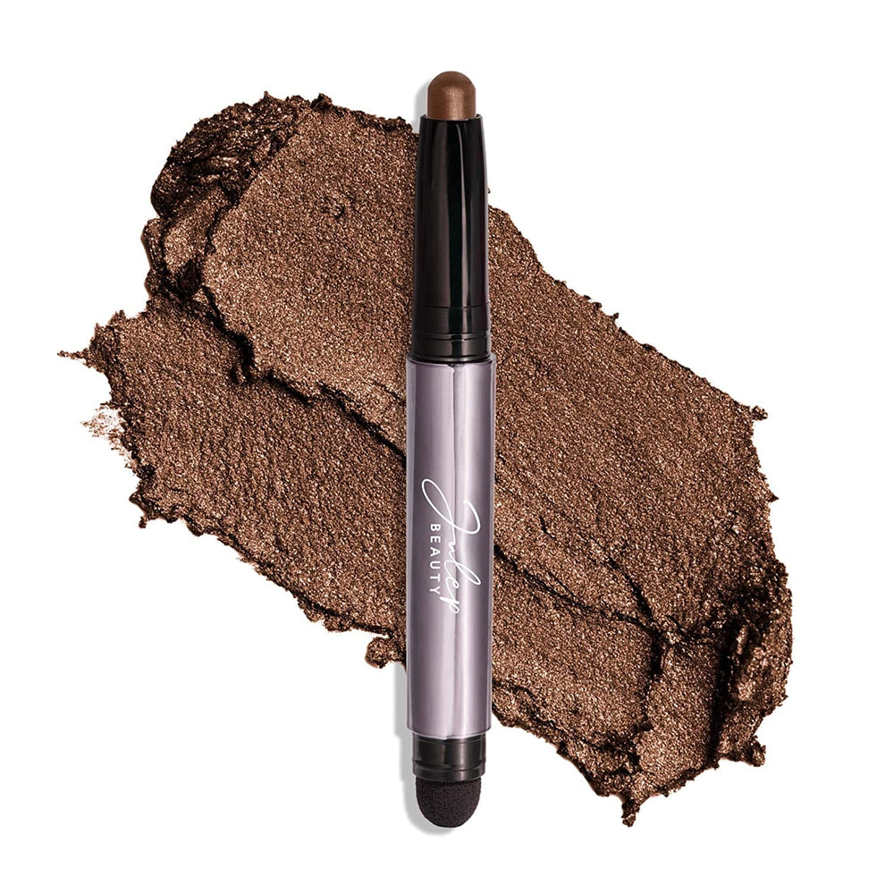 Ombre à paupières Julep 101, teinte cacao lustre, application homogène.