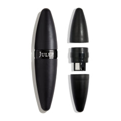 Taille-crayon Julep dans son étui compact, idéal en voyage.