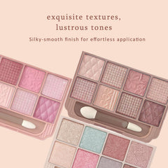 Texture poudre finement moulue K'APEINE offrant un éclat satinée sur les paupières.