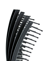 Brosse KareCo Tangle Buster palette ultra flexible s'adaptant au cuir chevelu