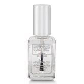Vernis Karma Organic halal respirant en bouteille pour des ongles élégants et durables.