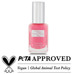 Vernis Karma Organic pinceau application, démonstration d’application fluide.