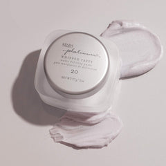 Kenra Platinum Whipped Taffy, sculpture nette et finition matte sans alourdir.