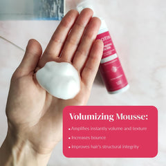 Sécher au diffuseur avec Kerotin Mousse Volume pour un volume durable et une texture définie.
