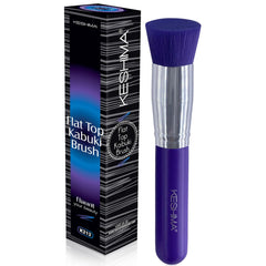 Pinceau Keshima Fond de Teint Kabuki plat – densité élevée pour une application lisse.