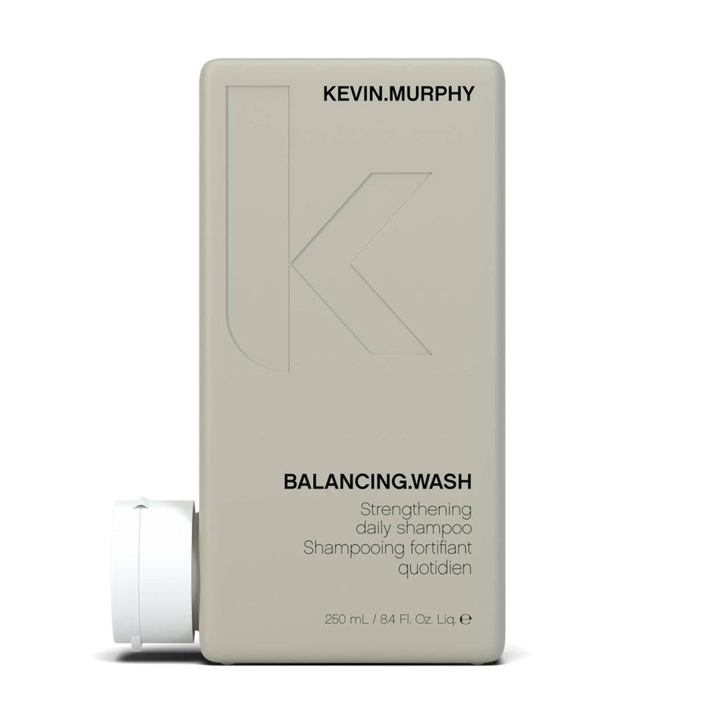 KEVIN.MURPHY Balancing.Wash, bouteille élégante protégeant la couleur et apportant douceur.