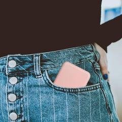 Miroir LED portable Kintion, lumière pratique pour maquillage précis.